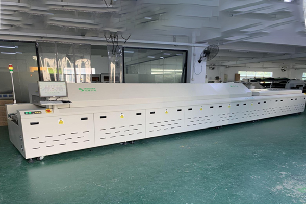 大型12 溫區無鉛回流焊機EW-1230MC(散熱器焊接（jiē）專（zhuān）用（yòng）爐（lú）)